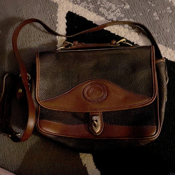Dooney & Bourke Handbags - VINTAGE Dooney & Bourke Cross body